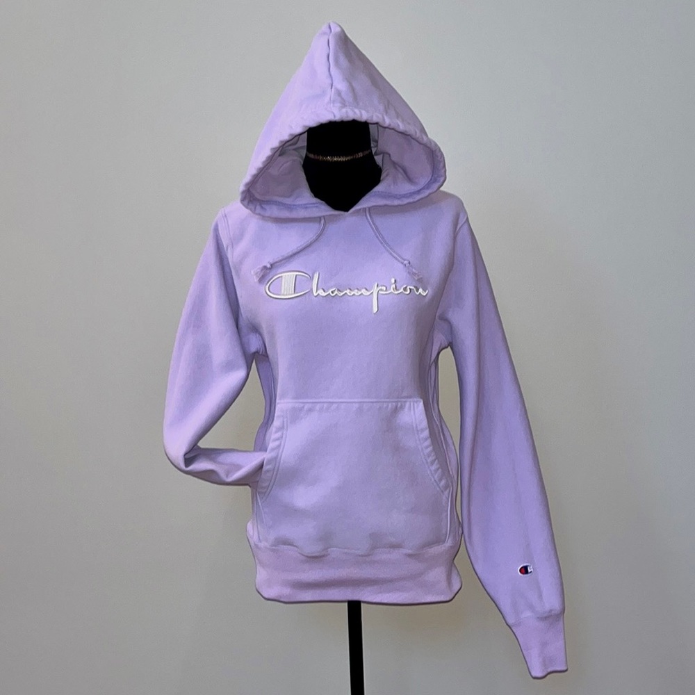 UO Exclusive Champion Reverse Weave Hoodie